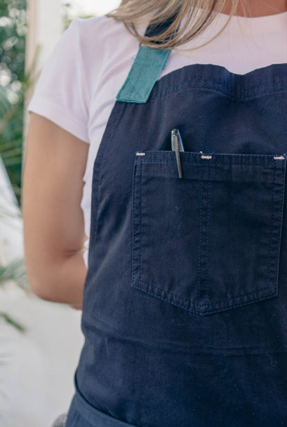 MANDIL  TOKYO  AZUL MARINO ( AZUL AQUA )